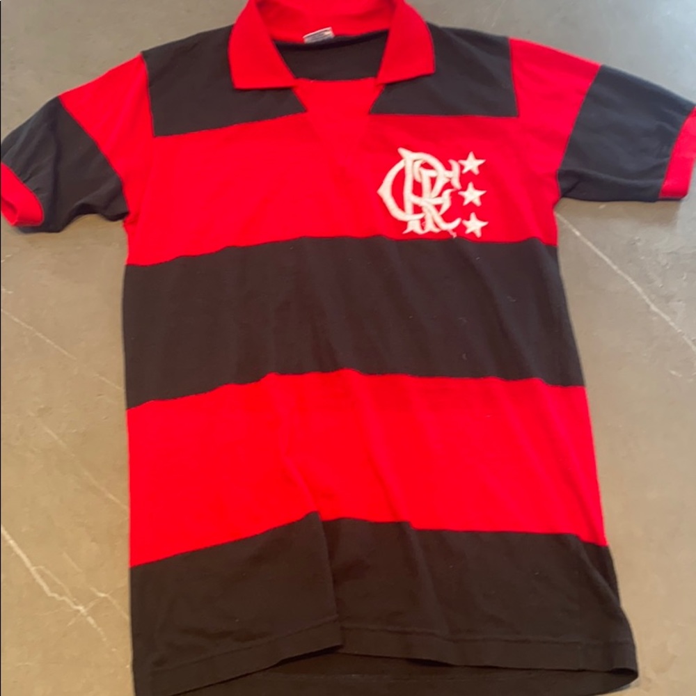 Men’s Brazilian shirt-never work great condition